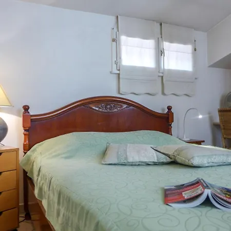 Vieux Nice.3 Apartamento *